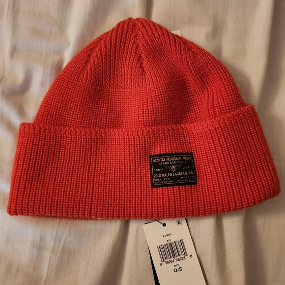 Beanie - Picture 3 of 4